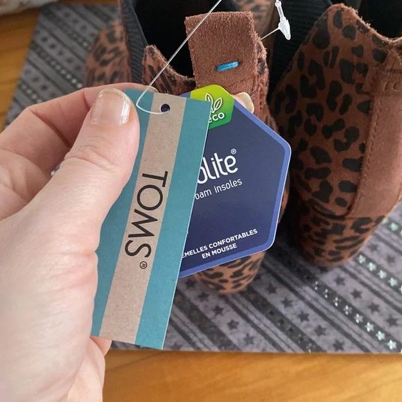 TOMS Kelsey Suede Ankle Bootie Wedge, Dark Ember Leopard Print, Size 7 - Picture 10 of 12